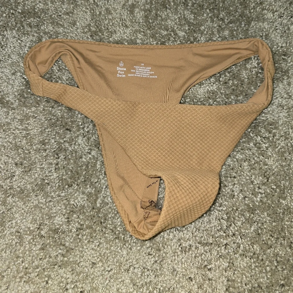 NWT Stone Fox Swim Bikini bottom. Women's XS - Picture 2 of 4